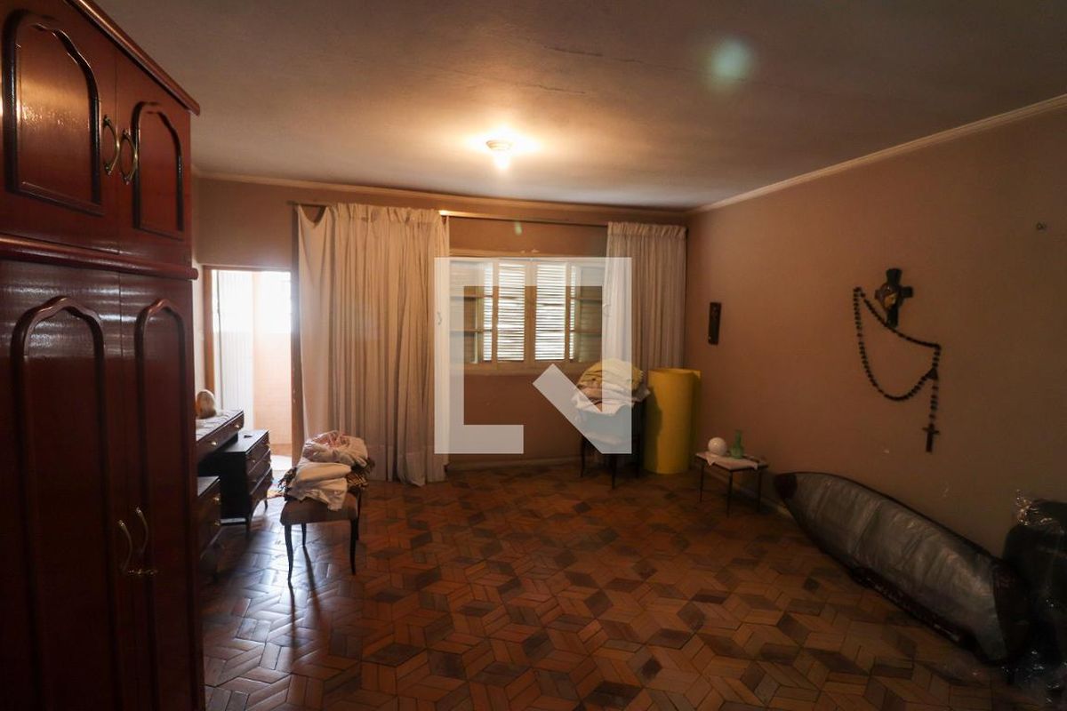 Casa, 4 quartos, 200 m² - Foto 46