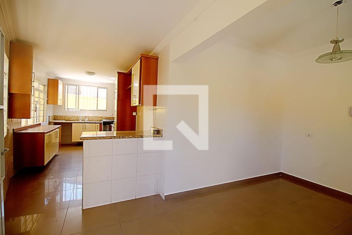 Casa, 3 quartos, 250 m² - Foto 72