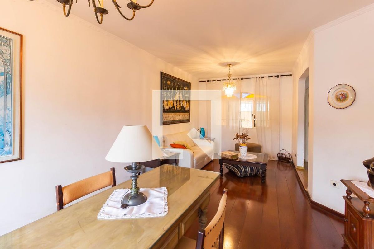 Casa, 3 quartos, 215 m² - Foto 8
