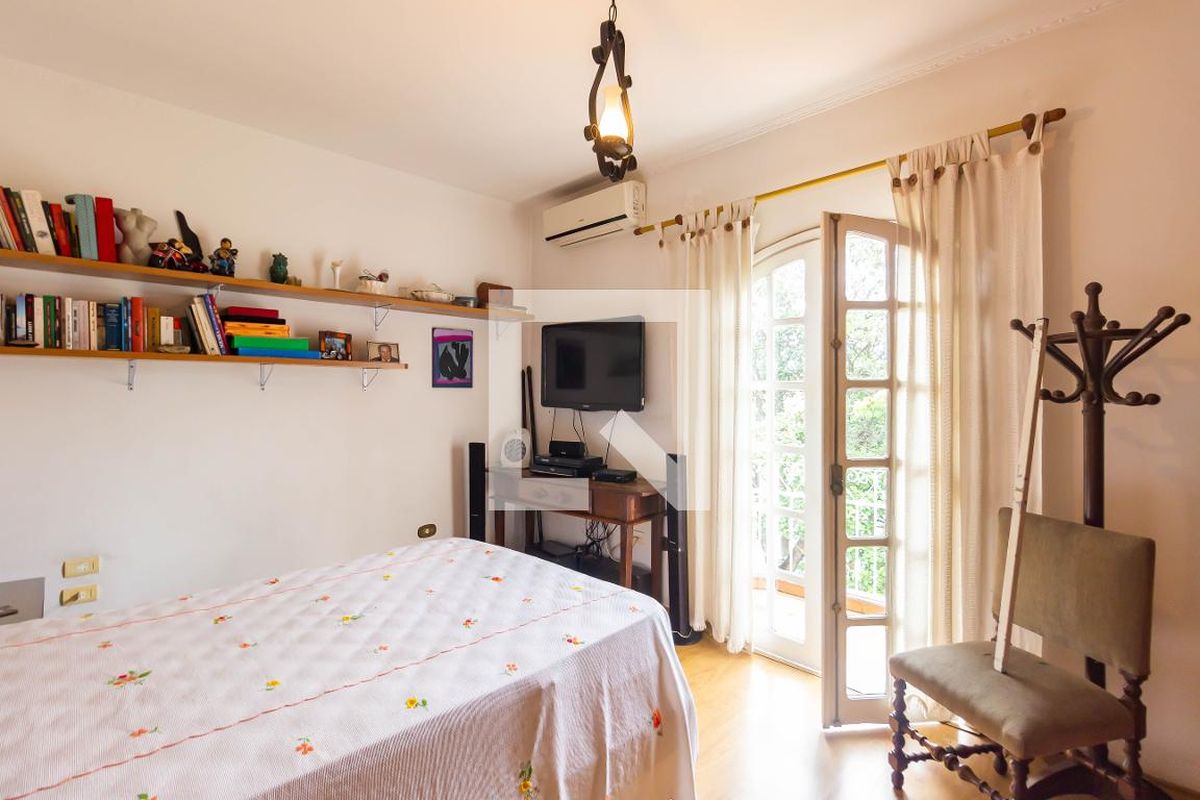 Casa, 3 quartos, 215 m² - Foto 18