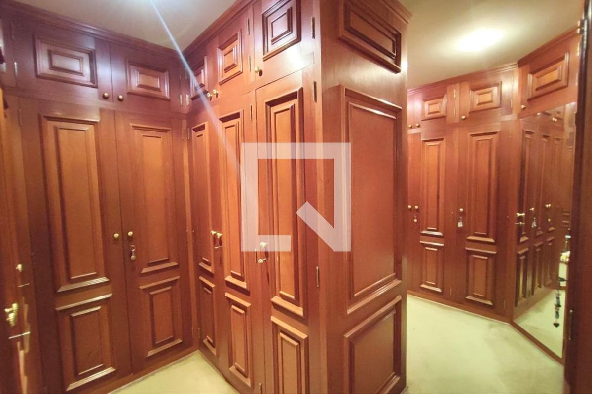 Apartamento à Venda - Cambuí, 4 Quartos,  639 m2 em , Campinas - sp | SoloBR