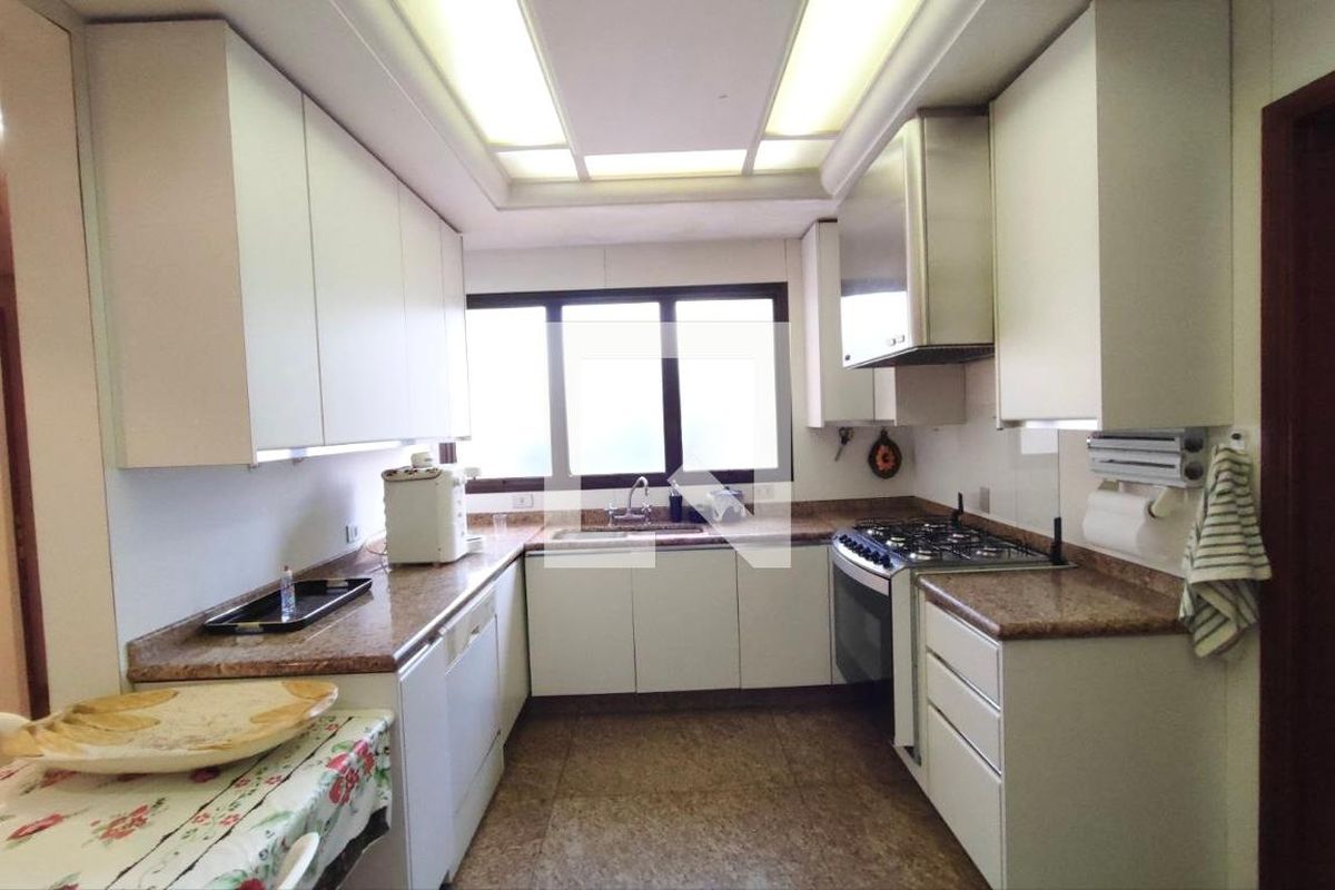 Apartamento à Venda - Cambuí, 4 Quartos,  639 m2 em , Campinas - sp | SoloBR