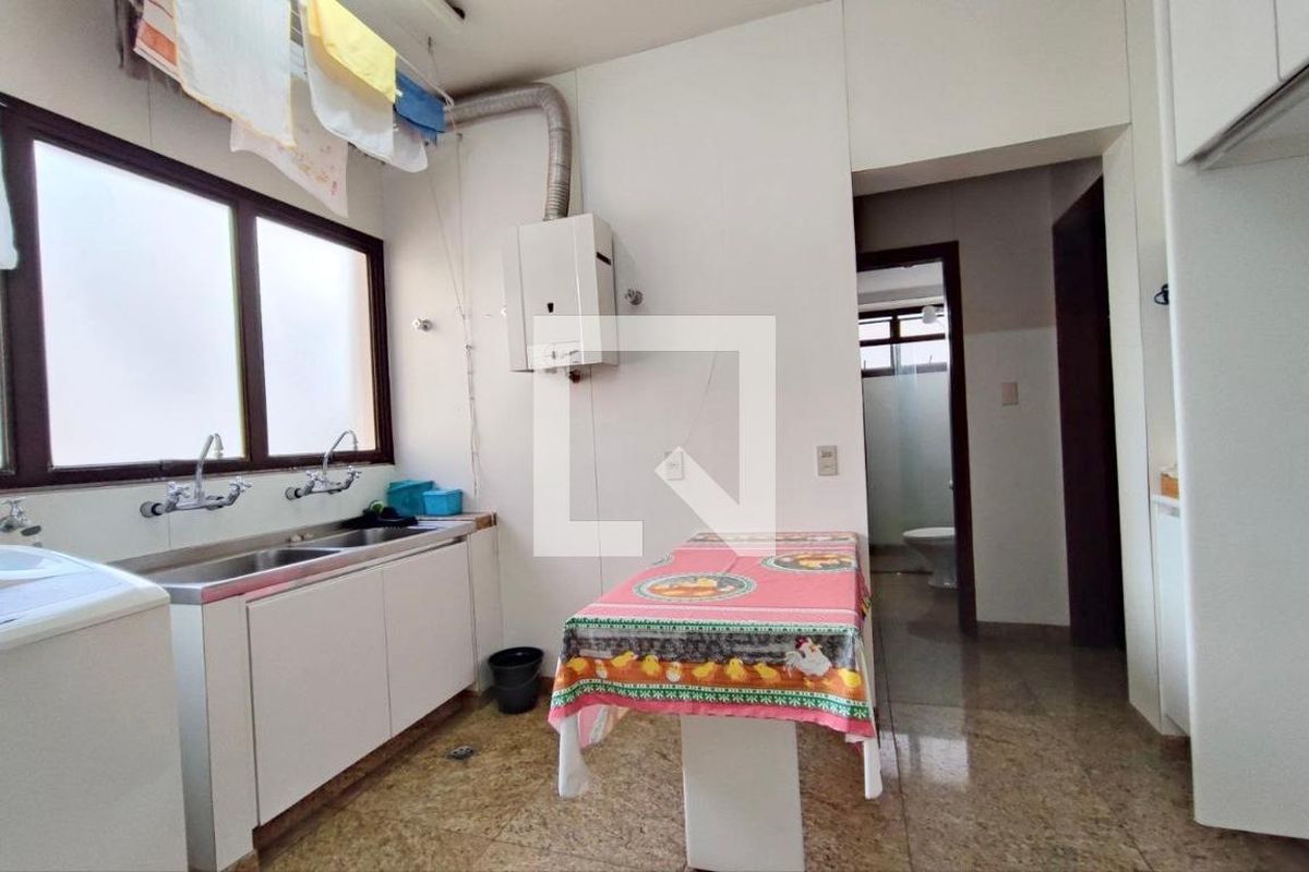 Apartamento à Venda - Cambuí, 4 Quartos,  639 m2 em , Campinas - sp | SoloBR