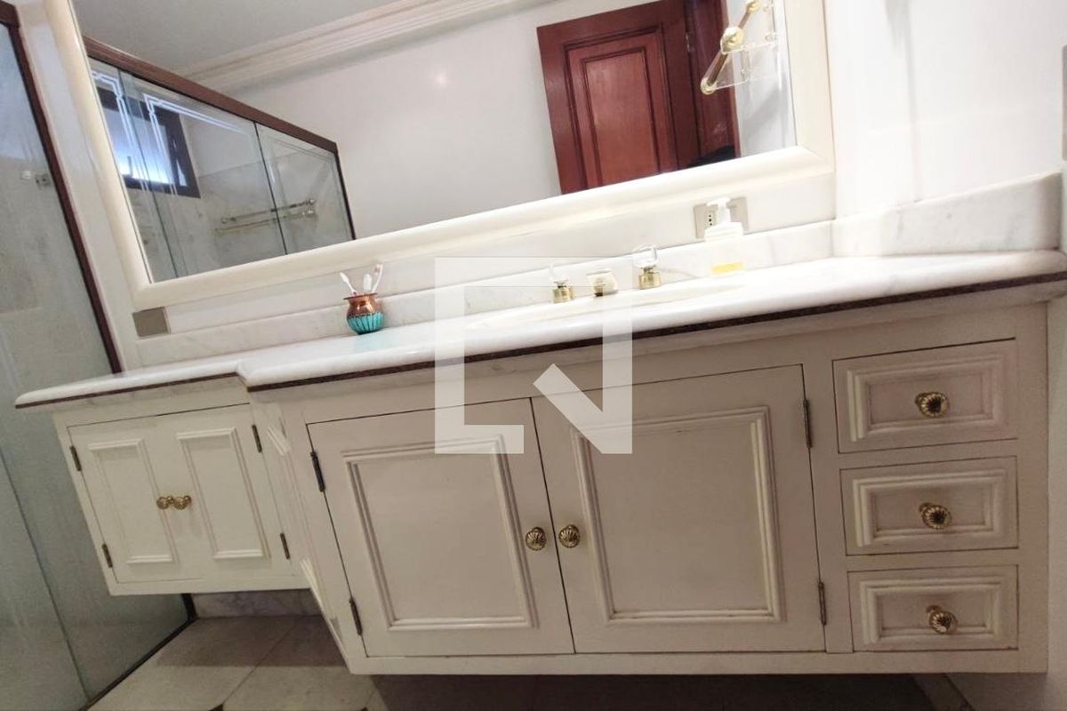 Apartamento à Venda - Cambuí, 4 Quartos,  639 m2 em , Campinas - sp | SoloBR
