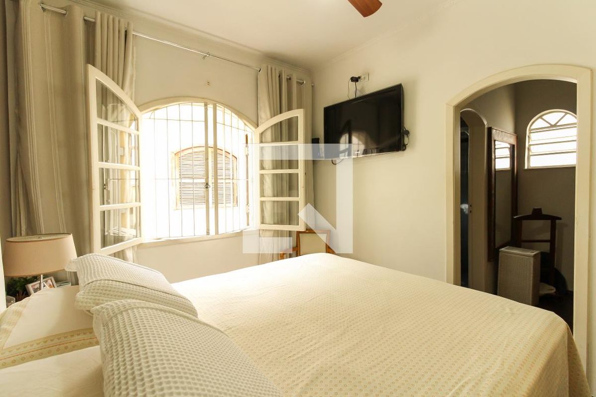 Casa, 3 quartos, 250 m² - Foto 19