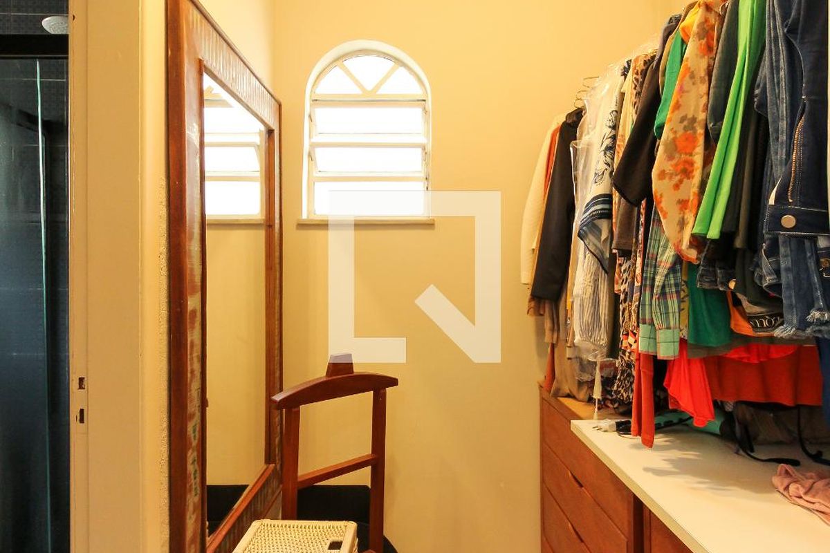 Casa, 3 quartos, 250 m² - Foto 22