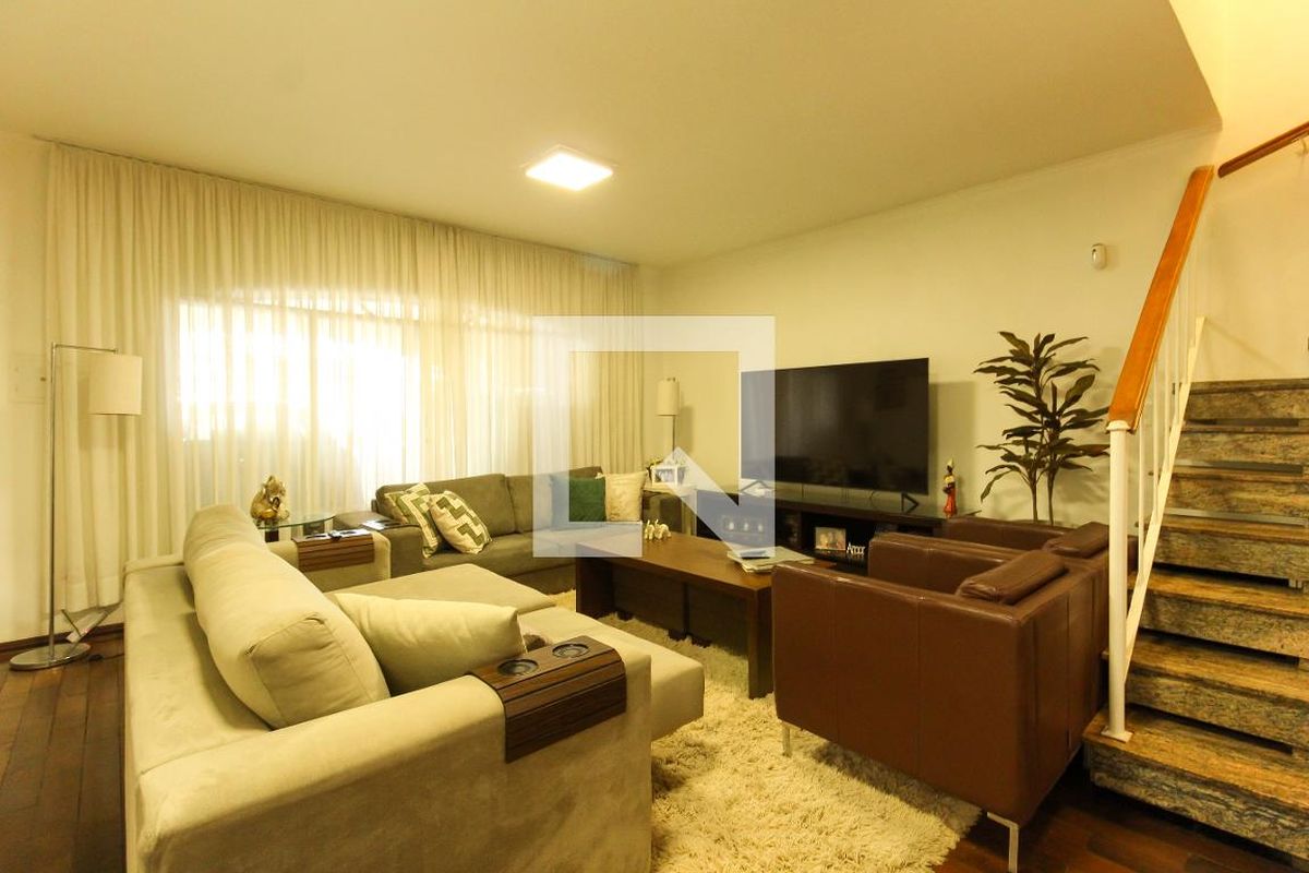 Casa, 3 quartos, 250 m² - Foto 3