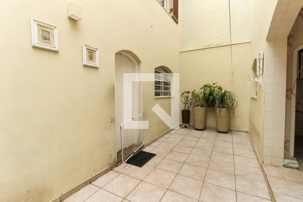 Casa, 3 quartos, 250 m² - Foto 58