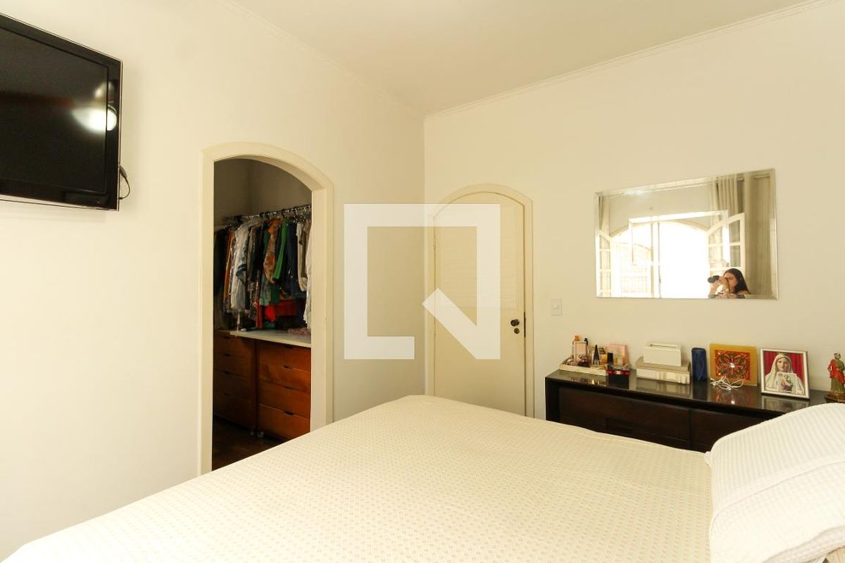 Casa, 3 quartos, 250 m² - Foto 17