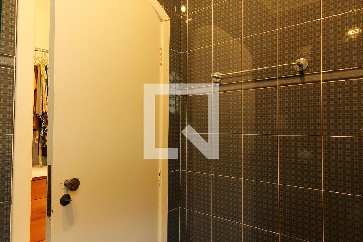 Casa, 3 quartos, 250 m² - Foto 30