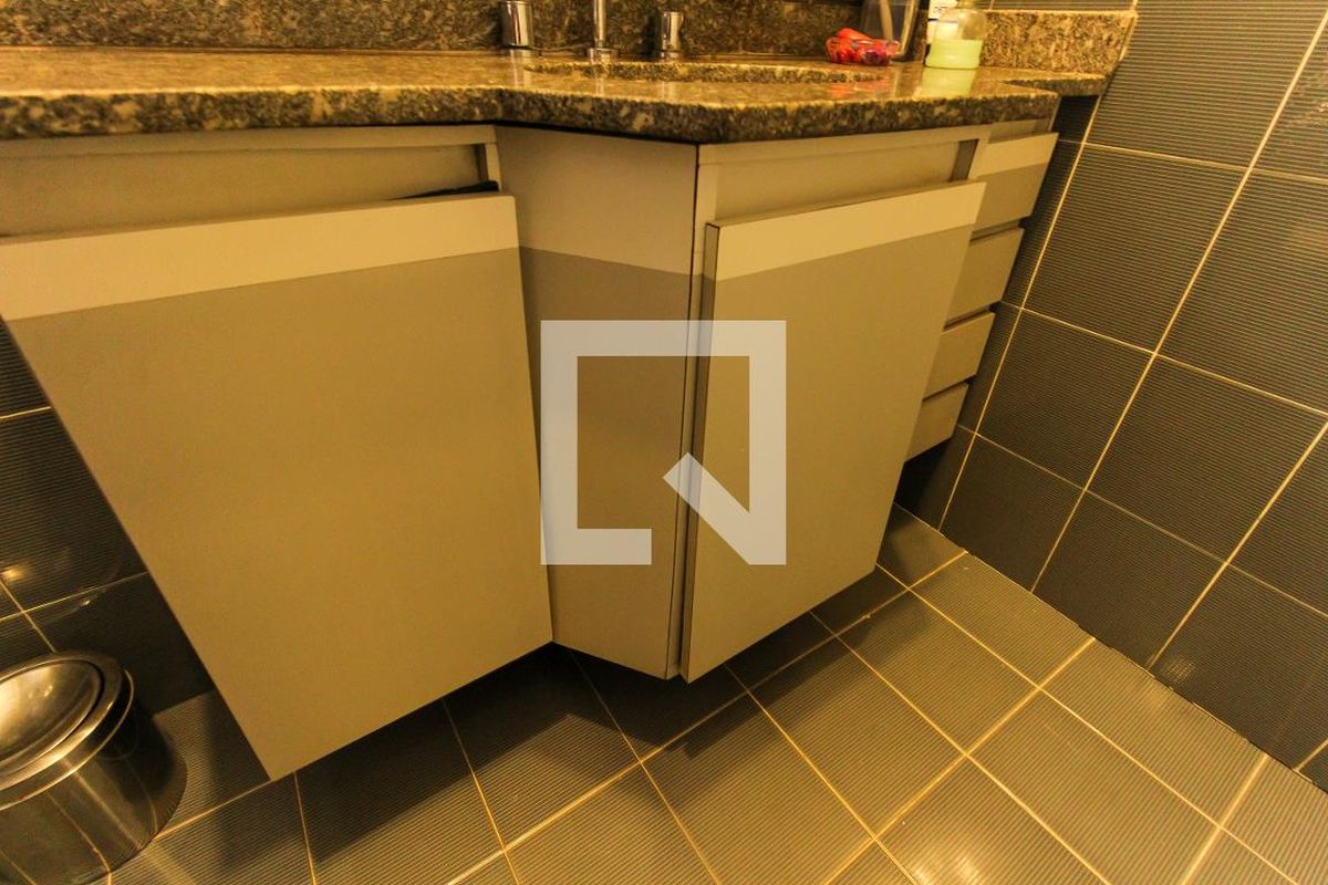 Casa, 3 quartos, 250 m² - Foto 44