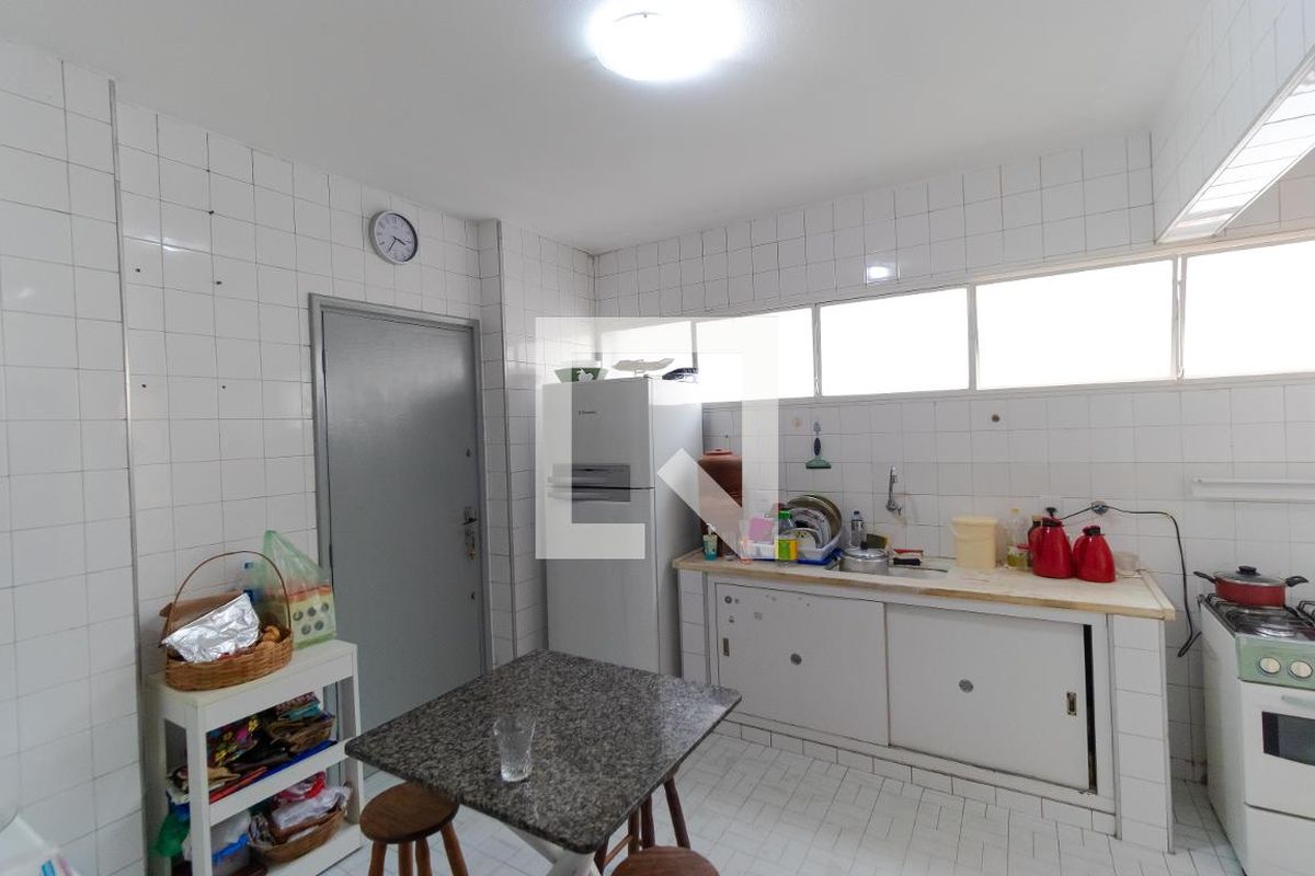 Apartamento à Venda - Cambuí, 3 Quartos,  120 m2 em , Campinas - sp | SoloBR