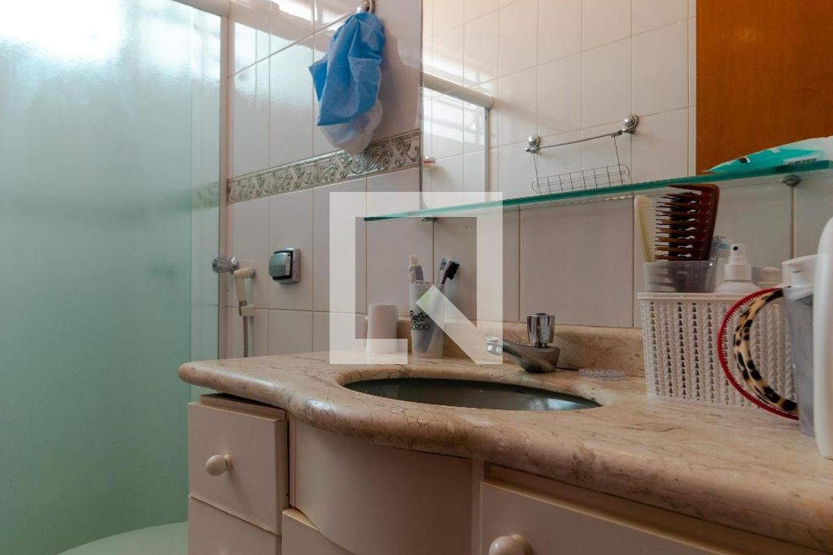 Casa à Venda - Jardim Planalto, 3 Quartos,  180 m2 em , Campinas - sp | SoloBR