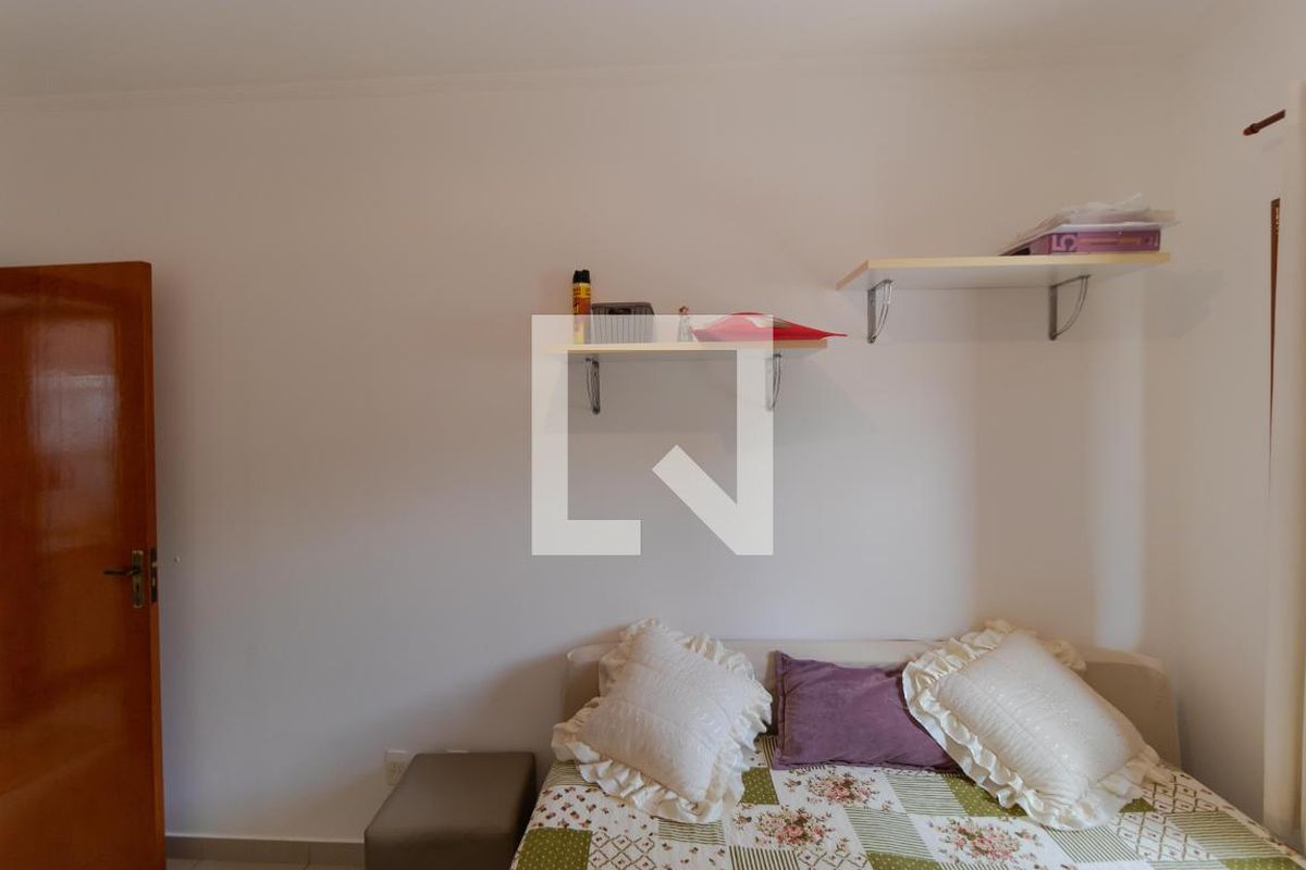 Casa à Venda - Jardim Planalto, 3 Quartos,  180 m2 em , Campinas - sp | SoloBR