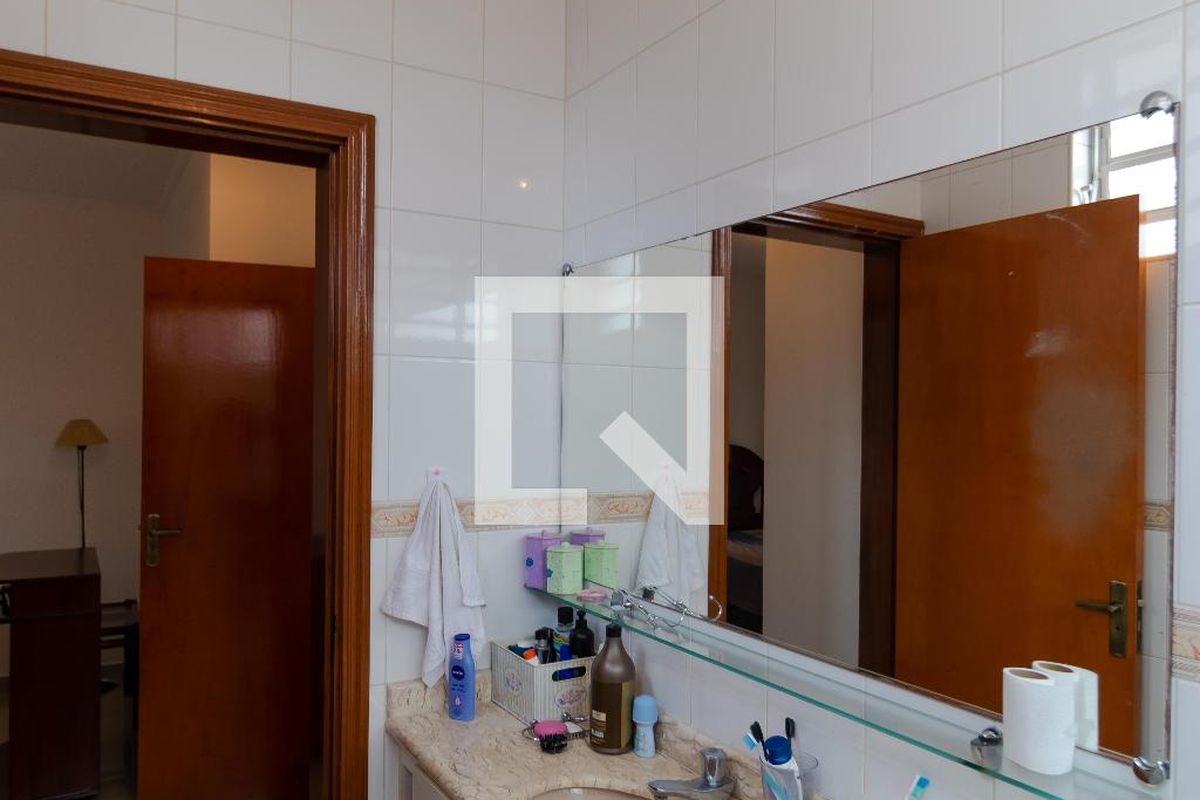 Casa à Venda - Jardim Planalto, 3 Quartos,  180 m2 em , Campinas - sp | SoloBR