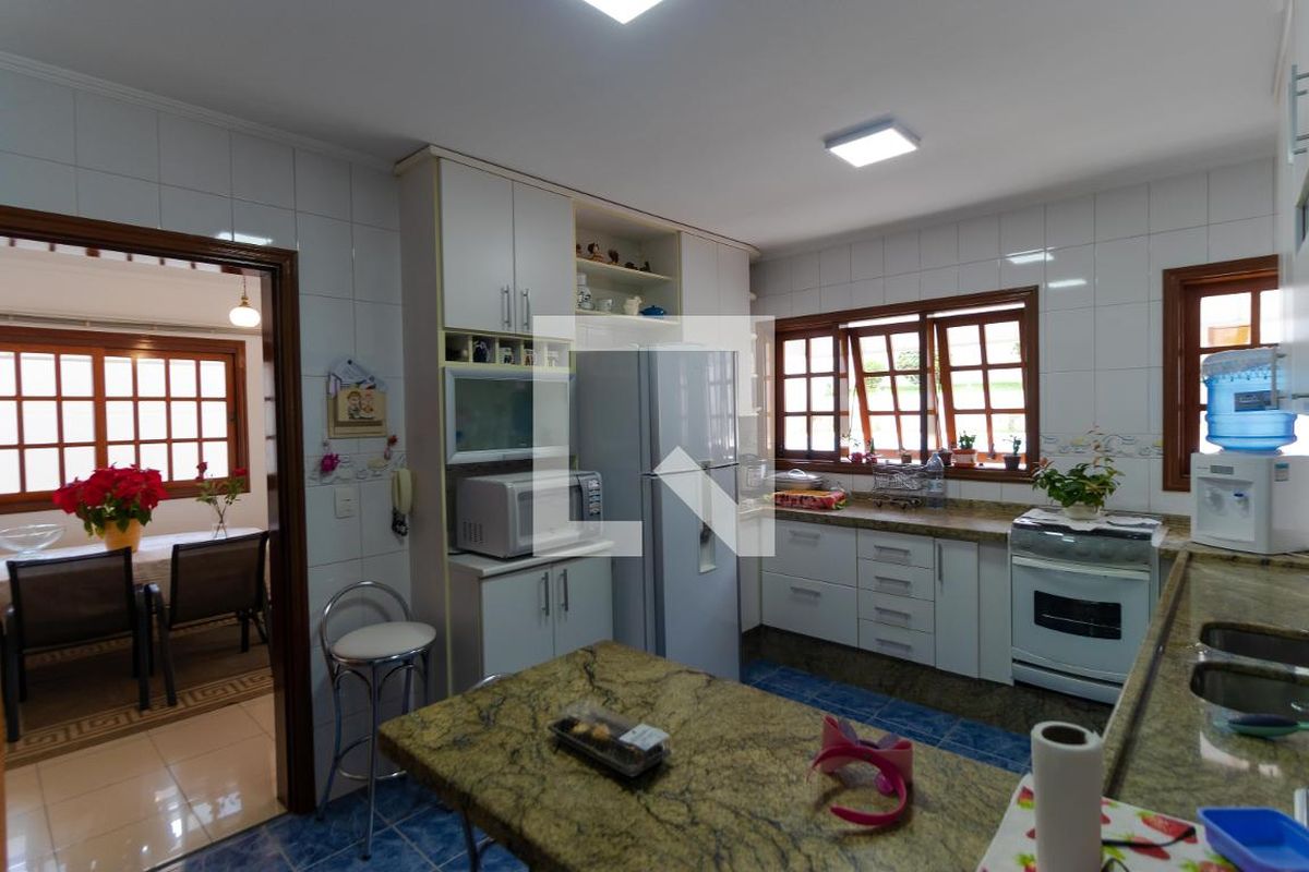 Casa à Venda - Jardim Planalto, 3 Quartos,  180 m2 em , Campinas - sp | SoloBR