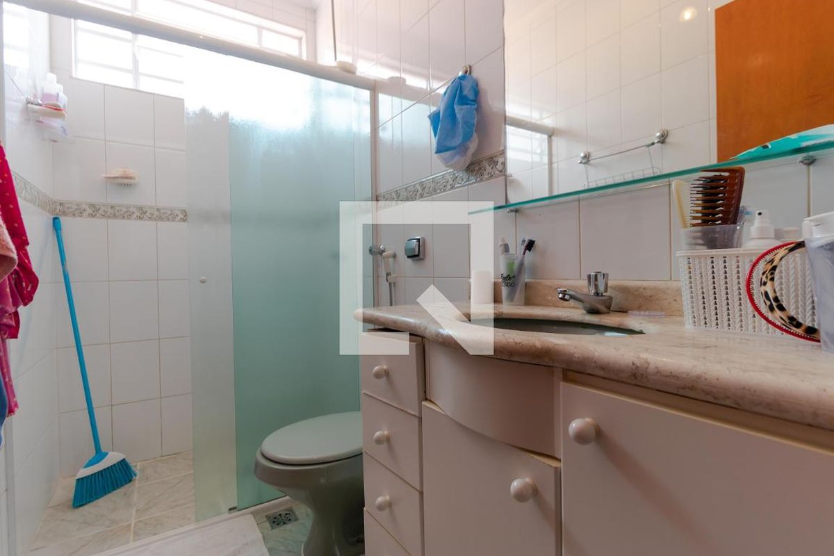 Casa à Venda - Jardim Planalto, 3 Quartos,  180 m2 em , Campinas - sp | SoloBR