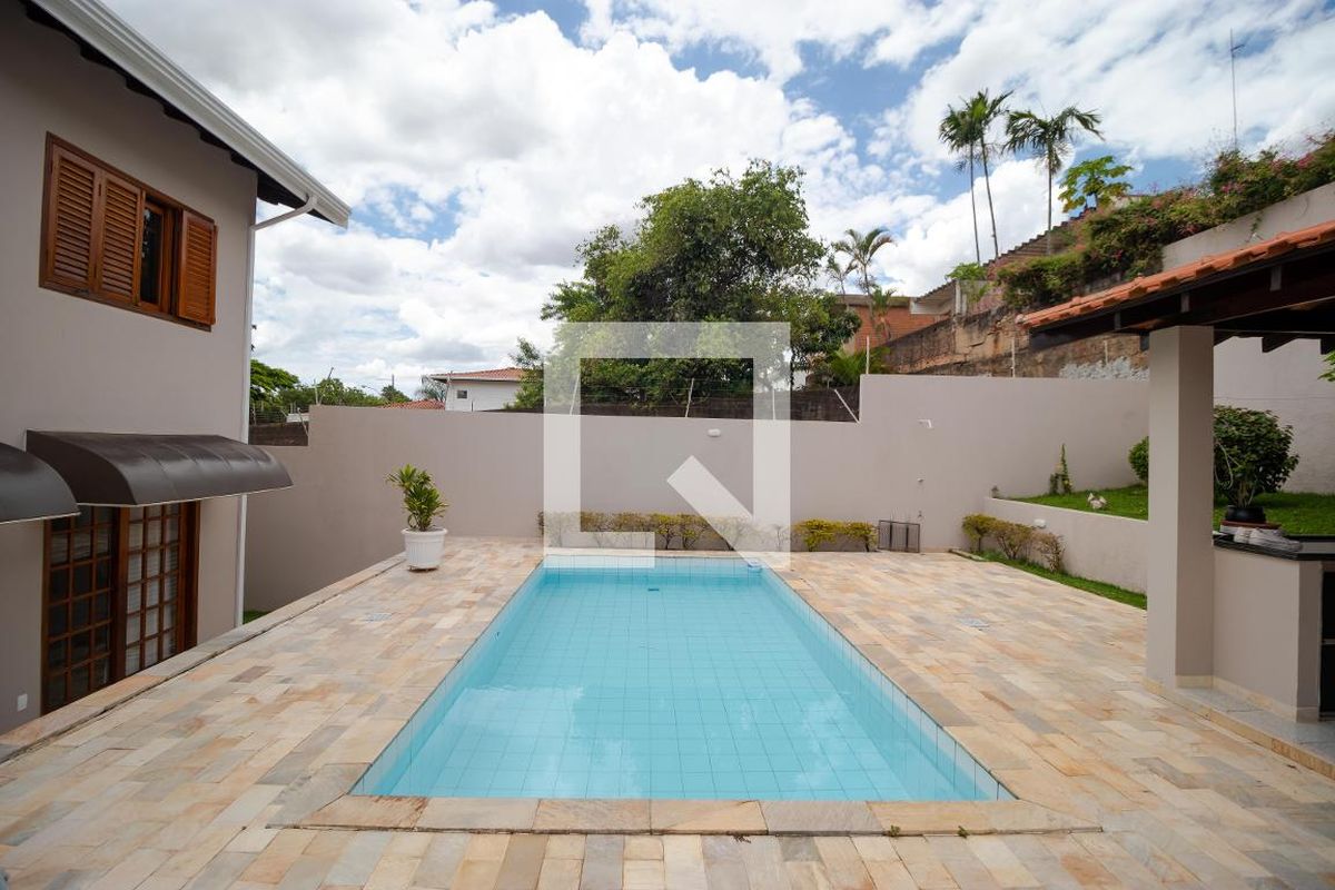 Casa à Venda - Jardim Planalto, 3 Quartos,  180 m2 em , Campinas - sp | SoloBR
