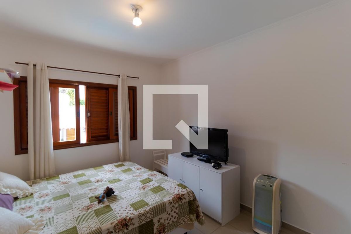 Casa à Venda - Jardim Planalto, 3 Quartos,  180 m2 em , Campinas - sp | SoloBR