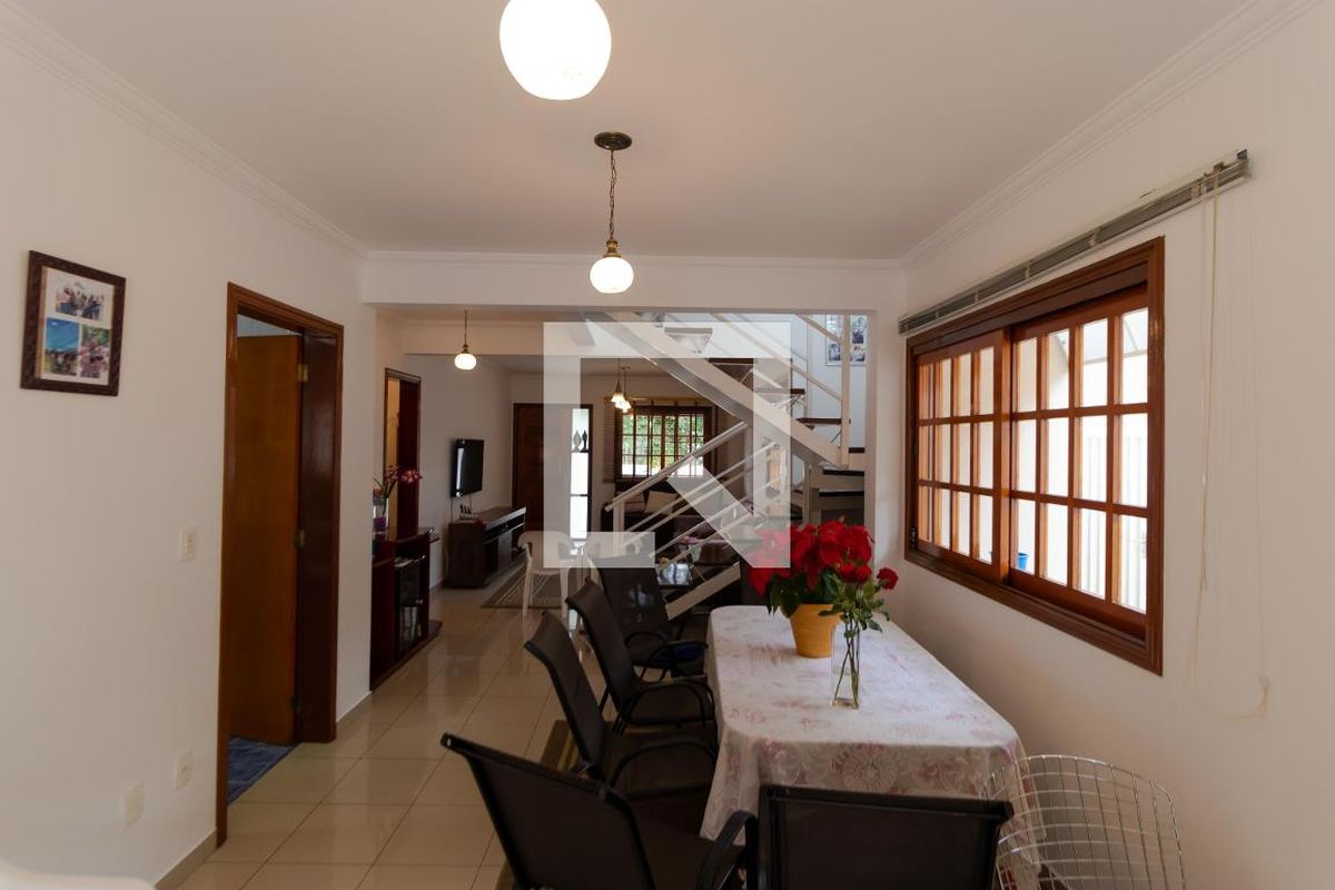 Casa à Venda - Jardim Planalto, 3 Quartos,  180 m2 em , Campinas - sp | SoloBR