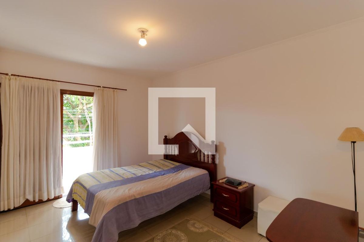 Casa à Venda - Jardim Planalto, 3 Quartos,  180 m2 em , Campinas - sp | SoloBR