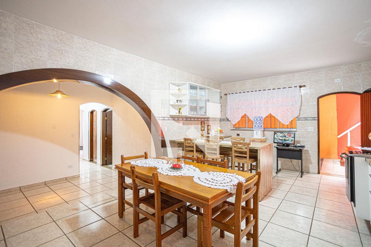 Casa, 3 quartos, 309 m² - Foto 40