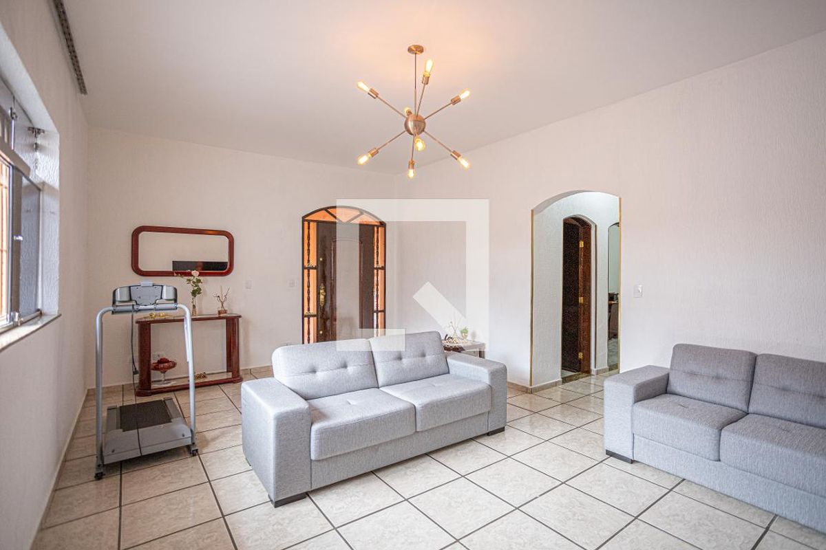 Casa, 3 quartos, 309 m² - Foto 3