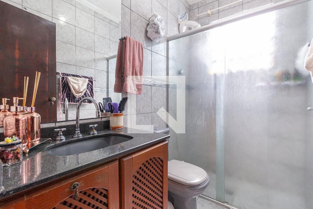 Casa, 3 quartos, 220 m² - Foto 63