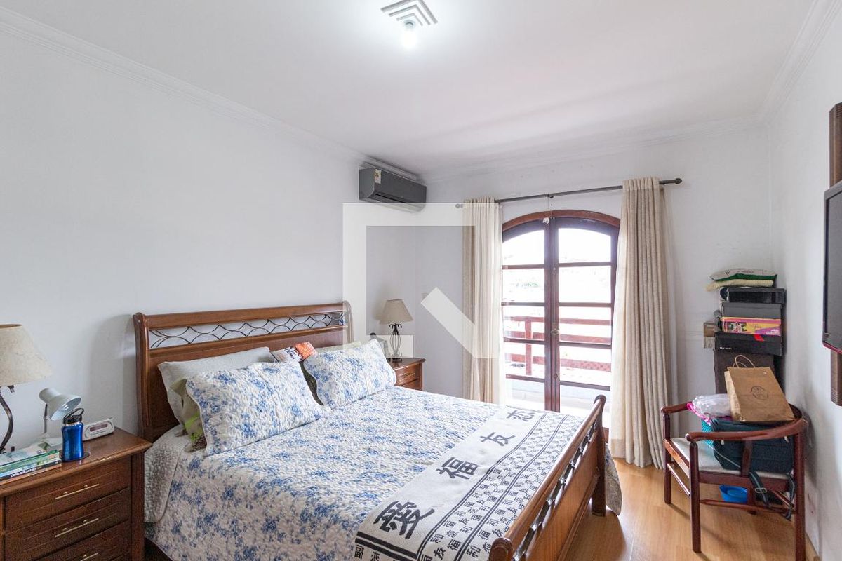 Casa, 3 quartos, 220 m² - Foto 43