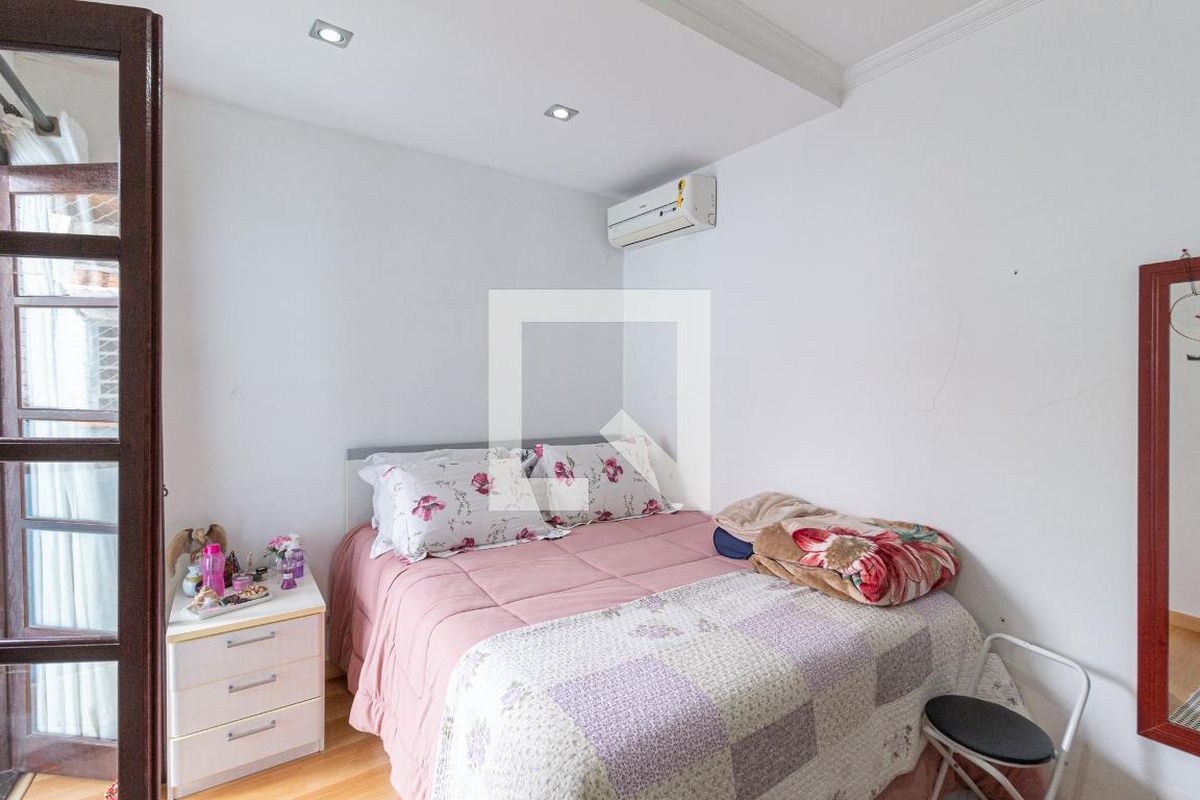 Casa, 3 quartos, 220 m² - Foto 35