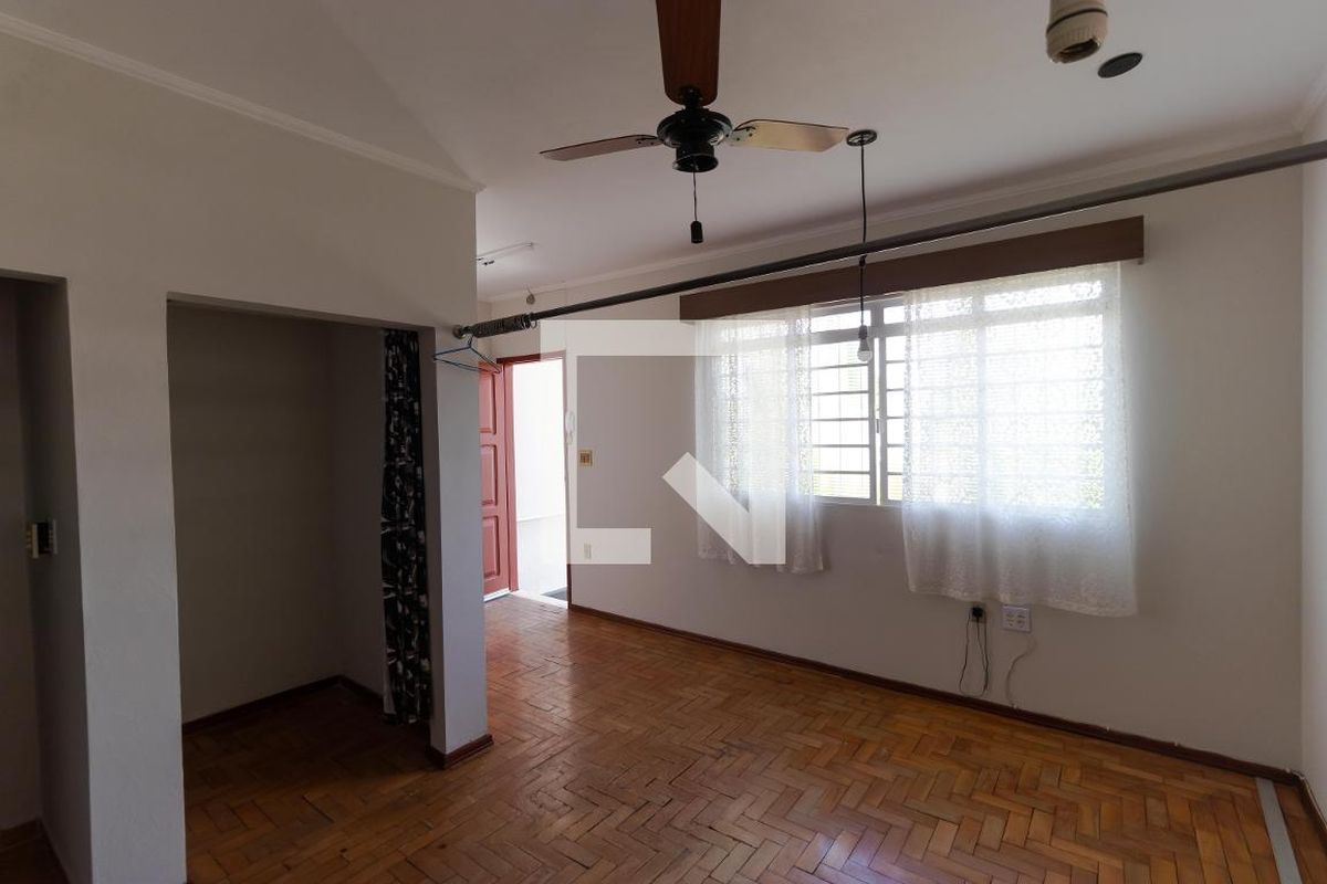Casa à Venda - Jardim Santana, 2 Quartos,  137 m2 em , Campinas - sp | SoloBR