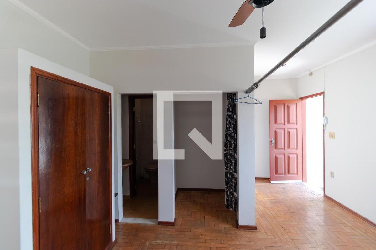 Casa à Venda - Jardim Santana, 2 Quartos,  137 m2 em , Campinas - sp | SoloBR
