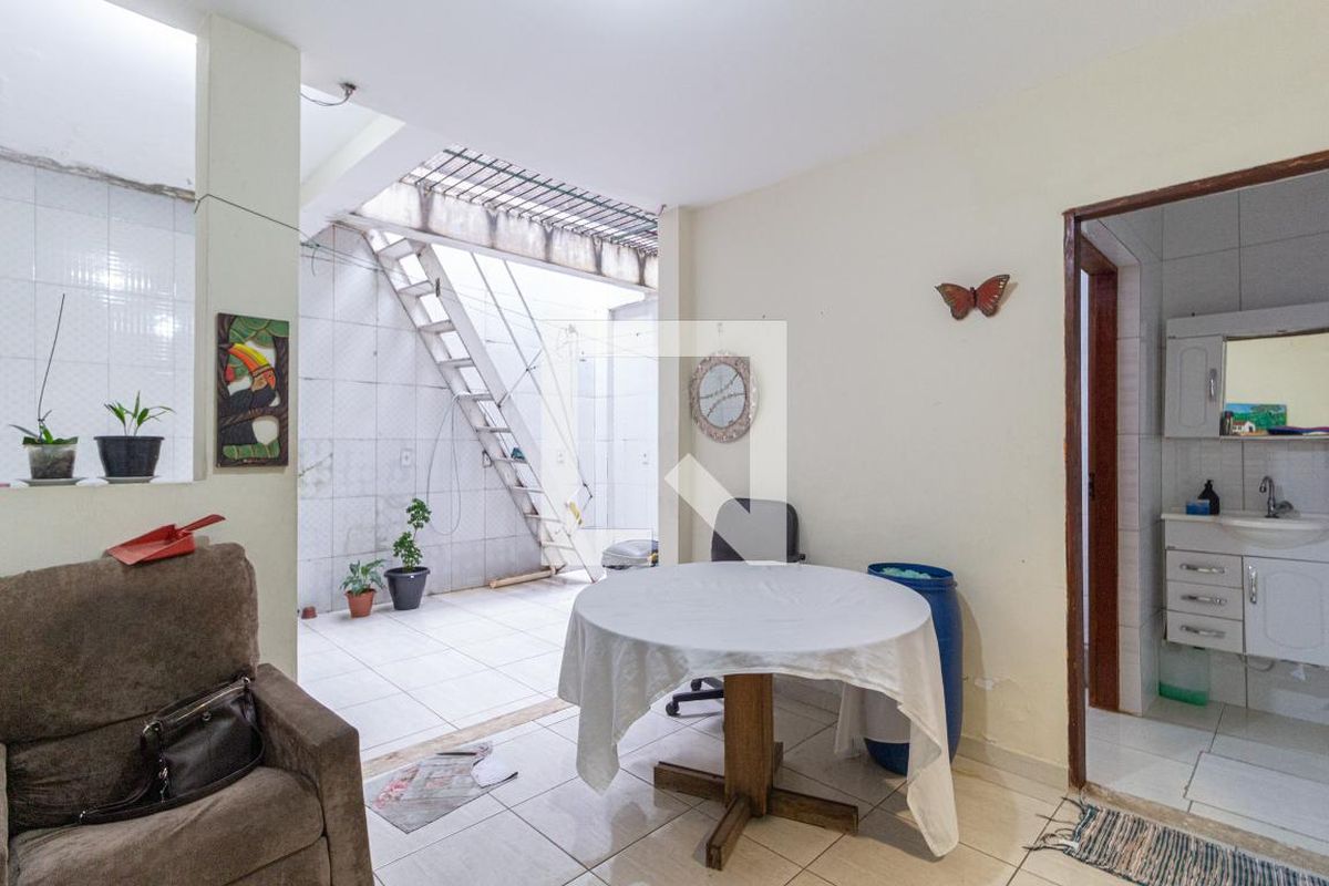 Casa, 4 quartos, 240 m² - Foto 60