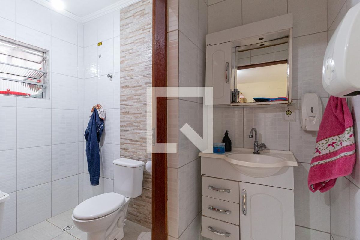Casa, 4 quartos, 240 m² - Foto 64
