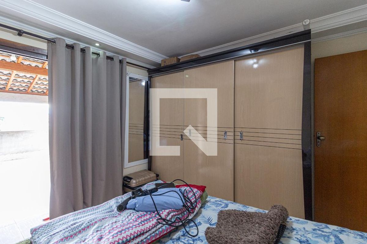 Casa, 4 quartos, 240 m² - Foto 28