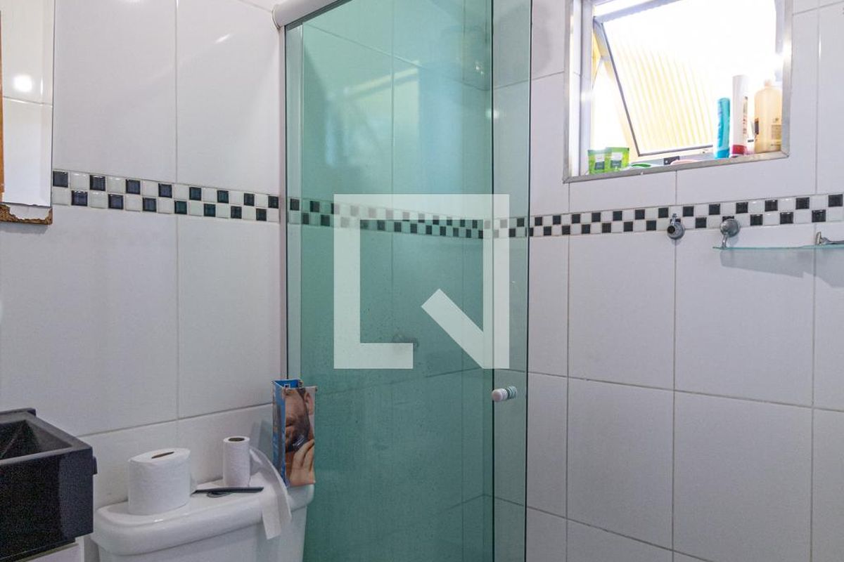Casa, 4 quartos, 240 m² - Foto 48