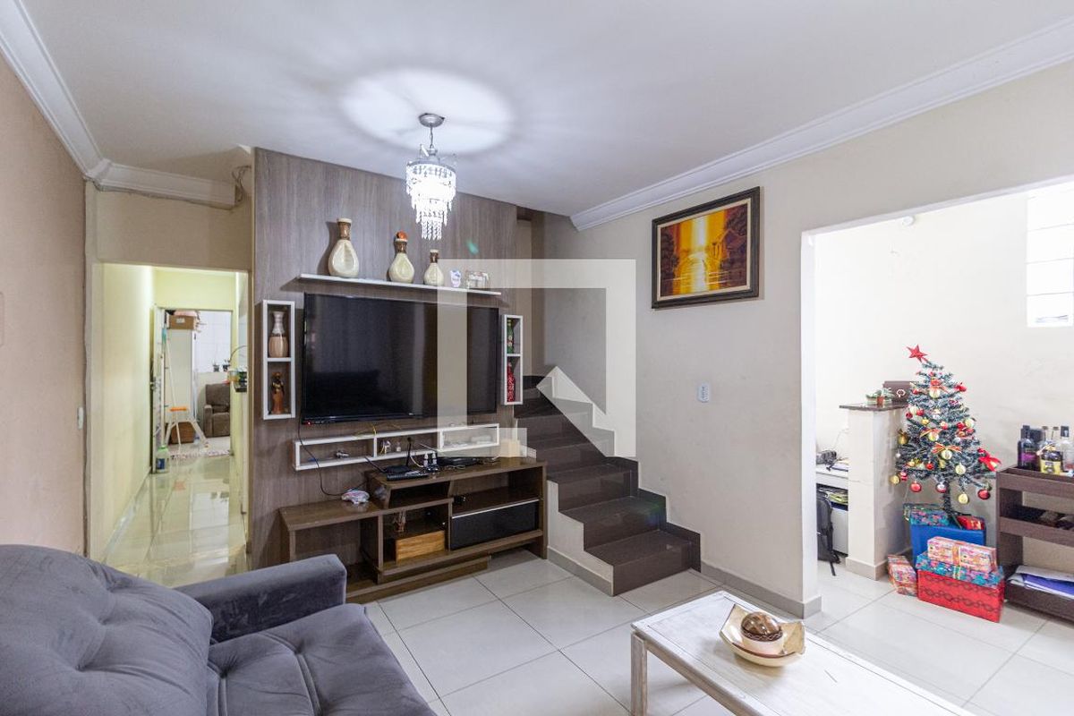 Casa, 4 quartos, 240 m² - Foto 8