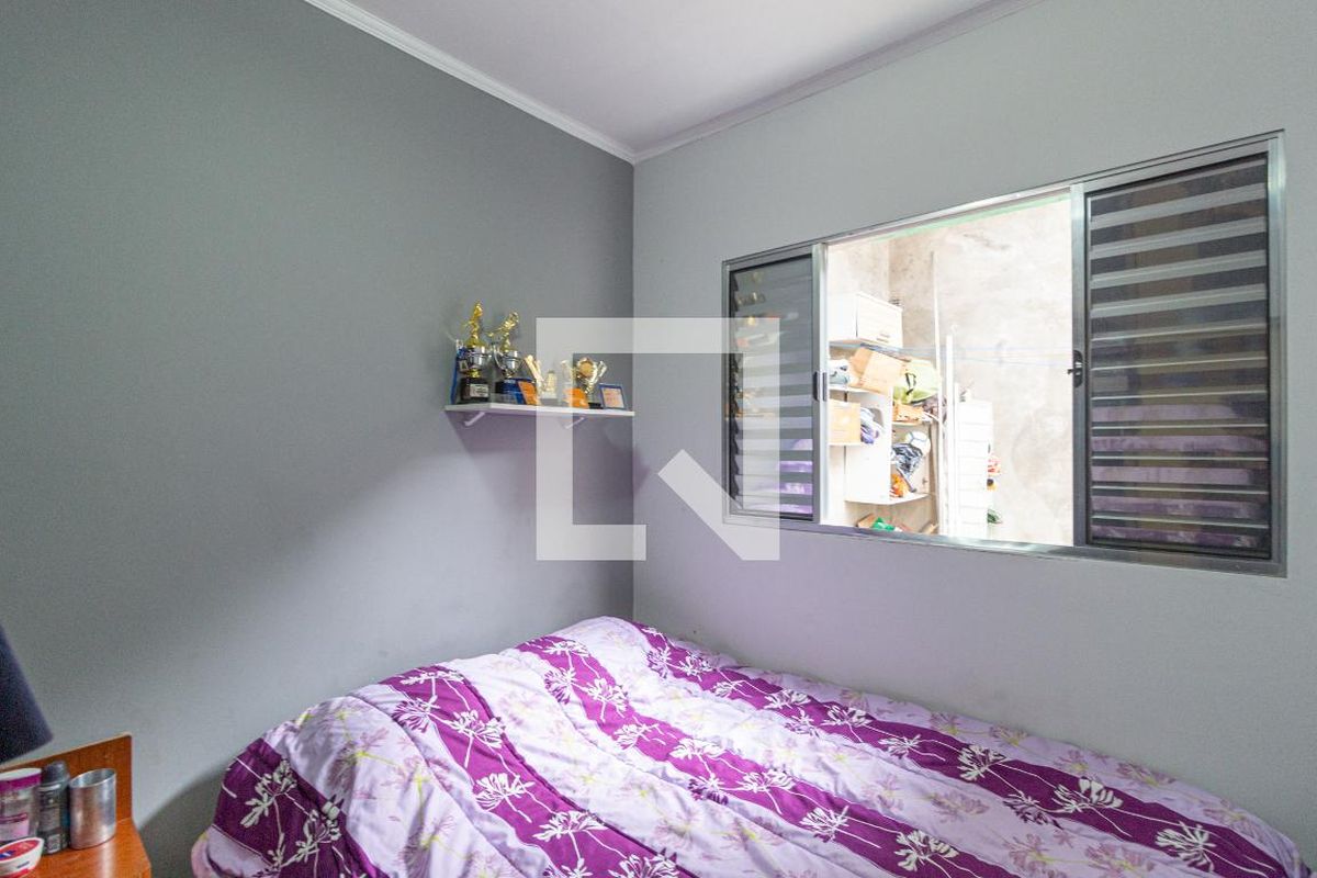Casa, 4 quartos, 240 m² - Foto 12