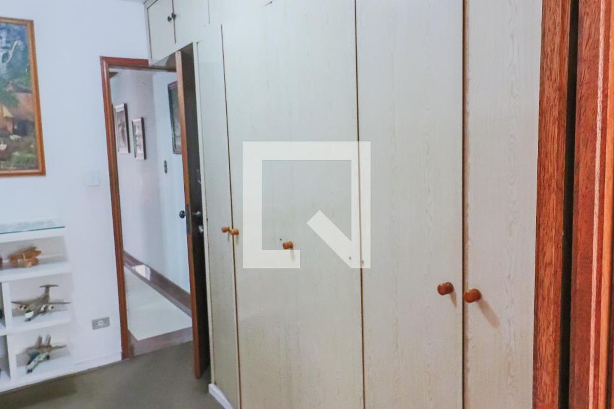 Casa, 3 quartos, 225 m² - Foto 69