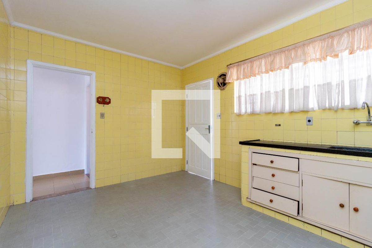 Casa, 3 quartos, 209 m² - Foto 72