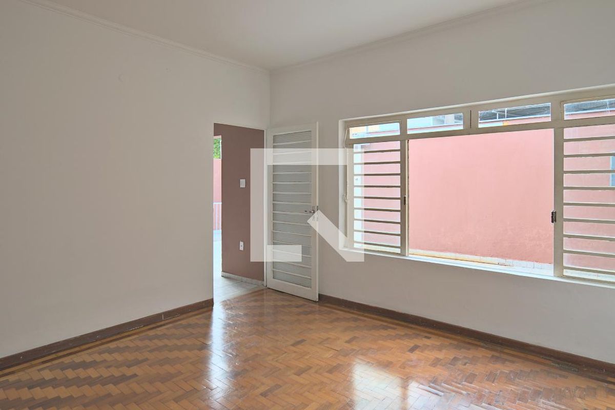 Casa à Venda - Bosque, 6 Quartos,  260 m2 em , Campinas - sp | SoloBR