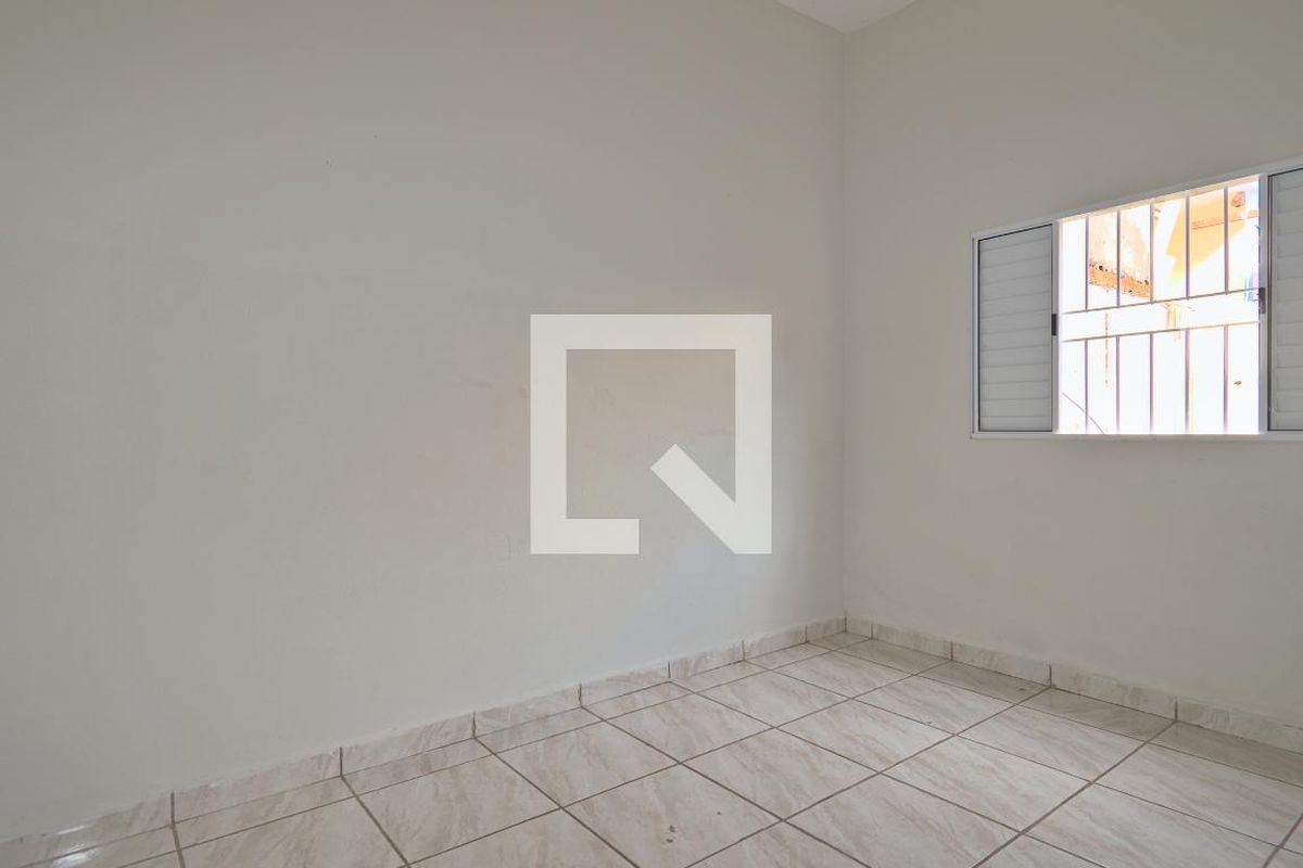 Casa à Venda - Bosque, 6 Quartos,  260 m2 em , Campinas - sp | SoloBR