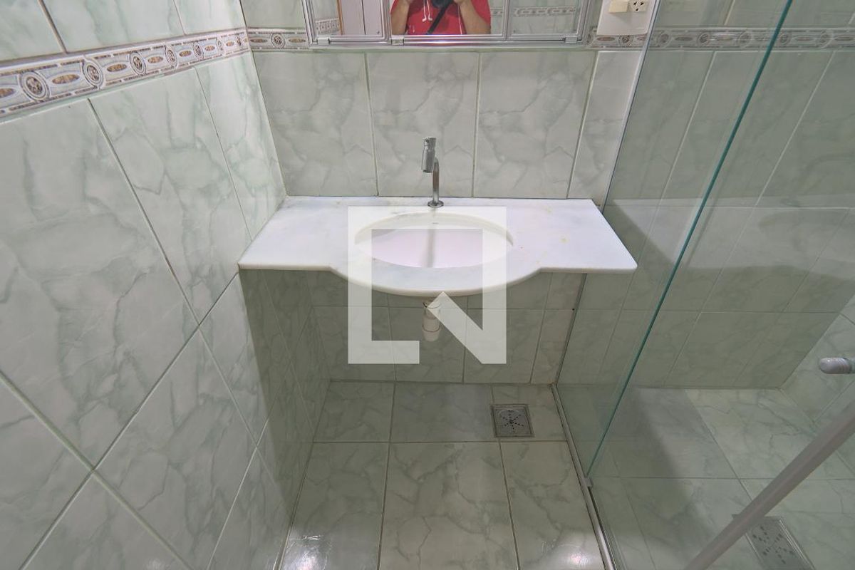 Casa à Venda - Bosque, 6 Quartos,  260 m2 em , Campinas - sp | SoloBR