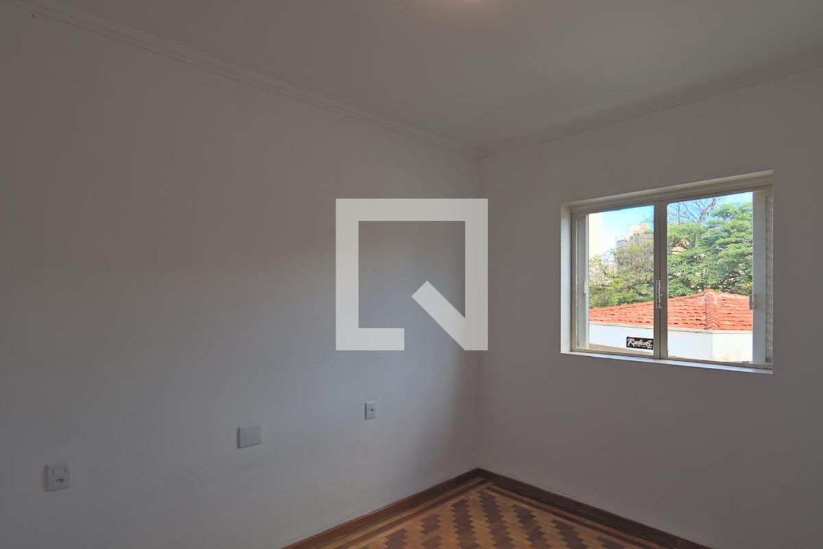 Casa à Venda - Bosque, 6 Quartos,  260 m2 em , Campinas - sp | SoloBR