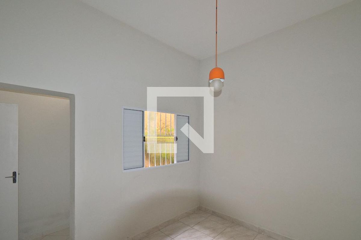 Casa à Venda - Bosque, 6 Quartos,  260 m2 em , Campinas - sp | SoloBR