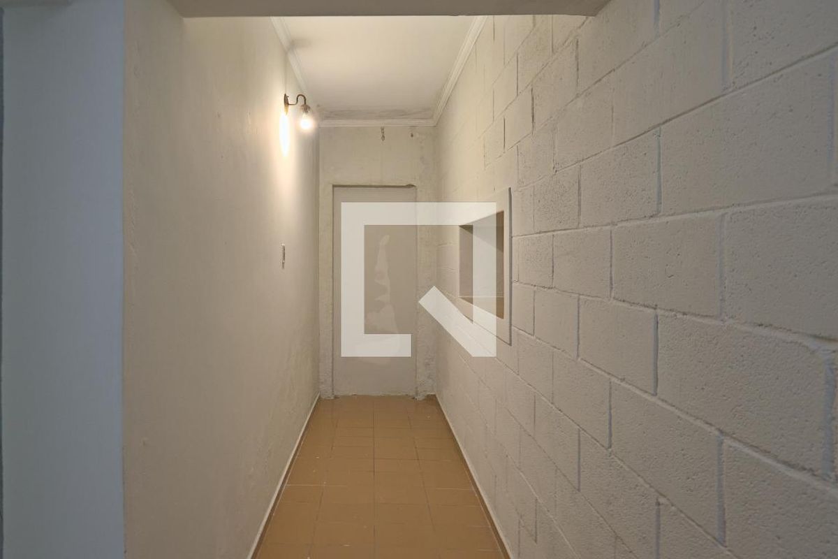 Casa à Venda - Bosque, 6 Quartos,  260 m2 em , Campinas - sp | SoloBR
