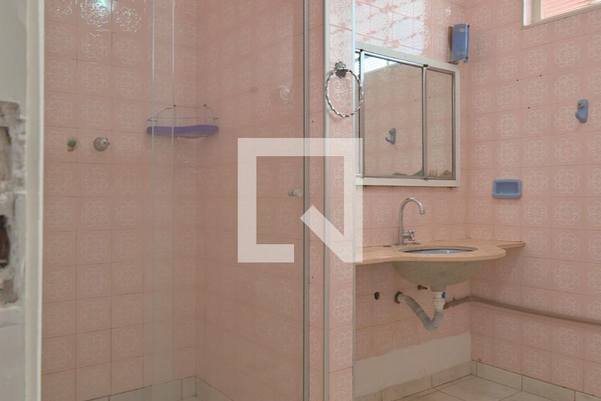 Casa à Venda - Bosque, 6 Quartos,  260 m2 em , Campinas - sp | SoloBR