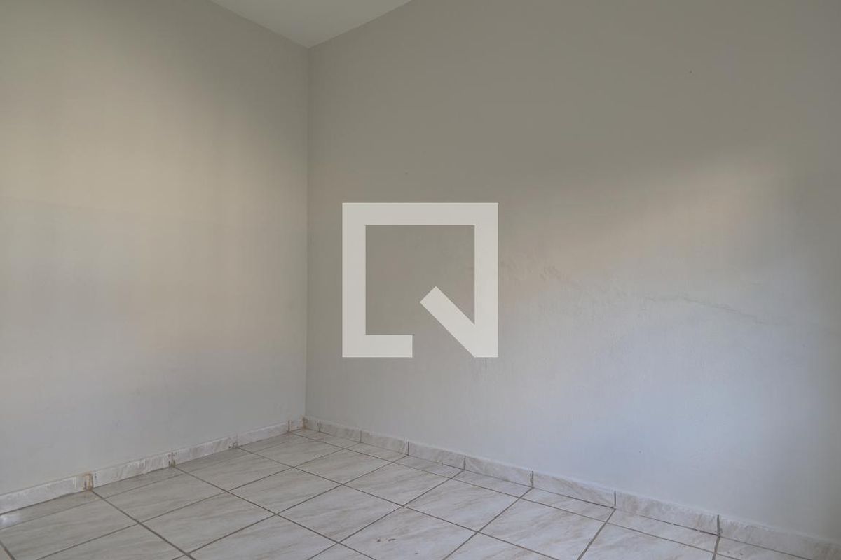 Casa à Venda - Bosque, 6 Quartos,  260 m2 em , Campinas - sp | SoloBR