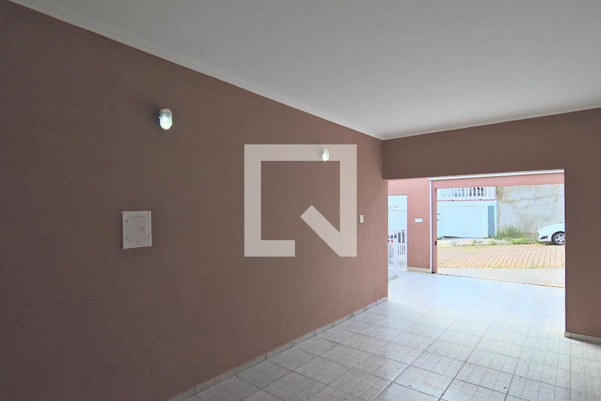 Casa à Venda - Bosque, 6 Quartos,  260 m2 em , Campinas - sp | SoloBR