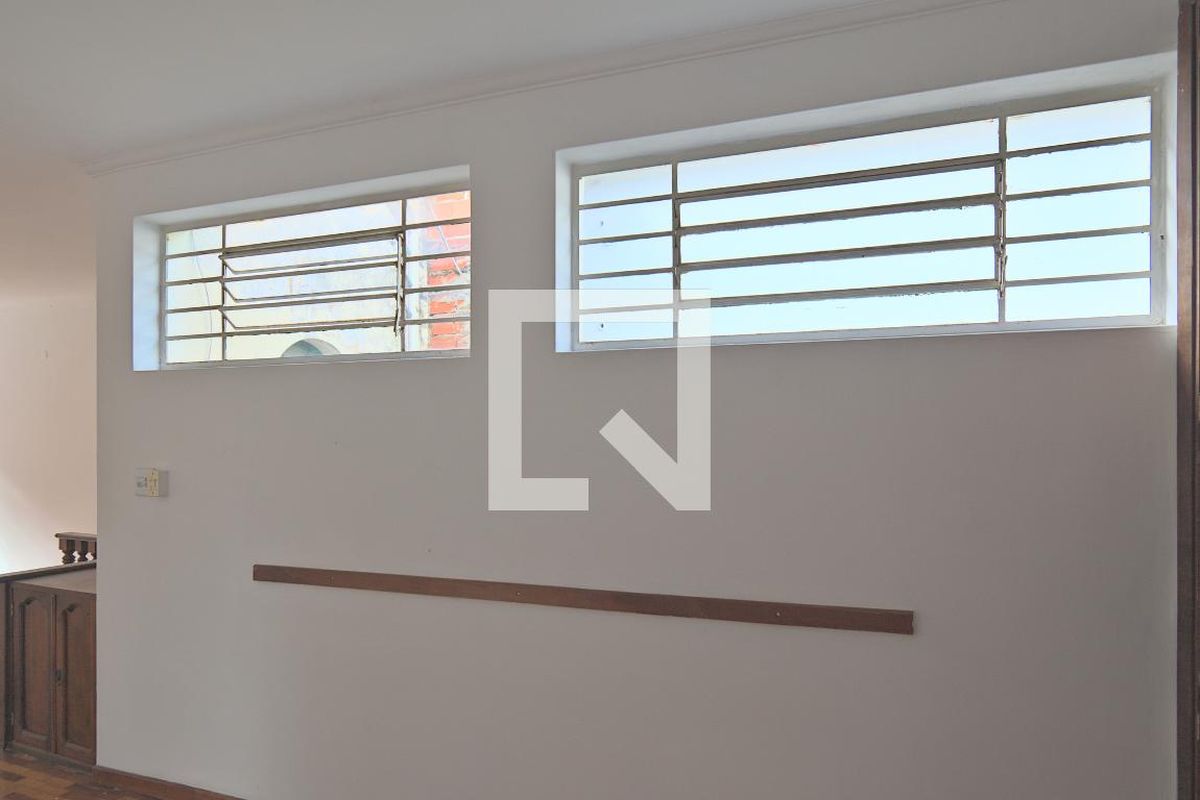 Casa à Venda - Bosque, 6 Quartos,  260 m2 em , Campinas - sp | SoloBR